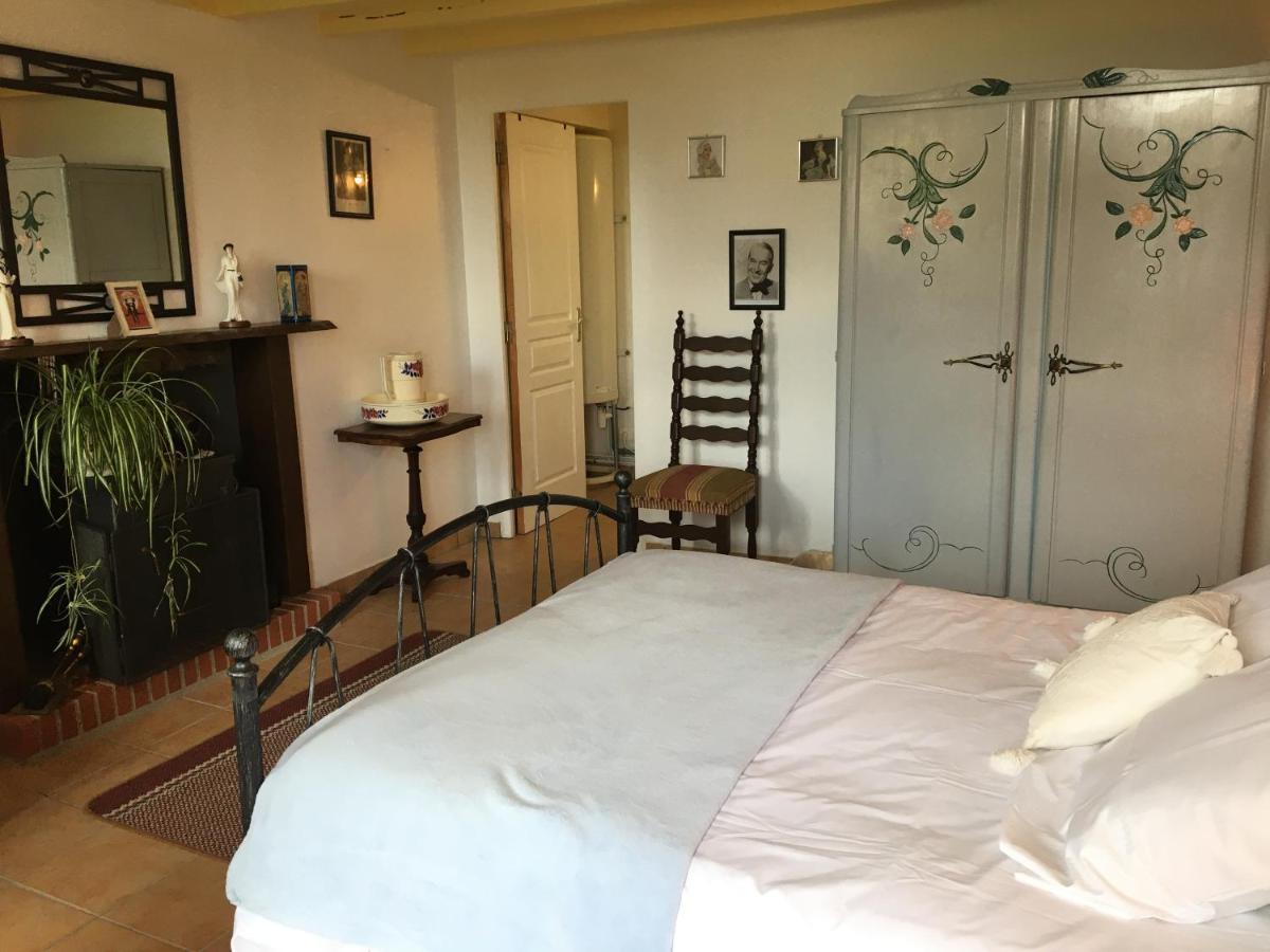 A L Epoque Bed and Breakfast Bouges  Exteriör bild